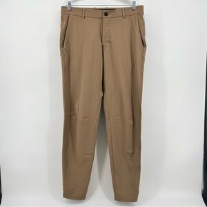 UNRL Golf Mens Desert Khaki Straight leg Performance  Pants Size 34-36